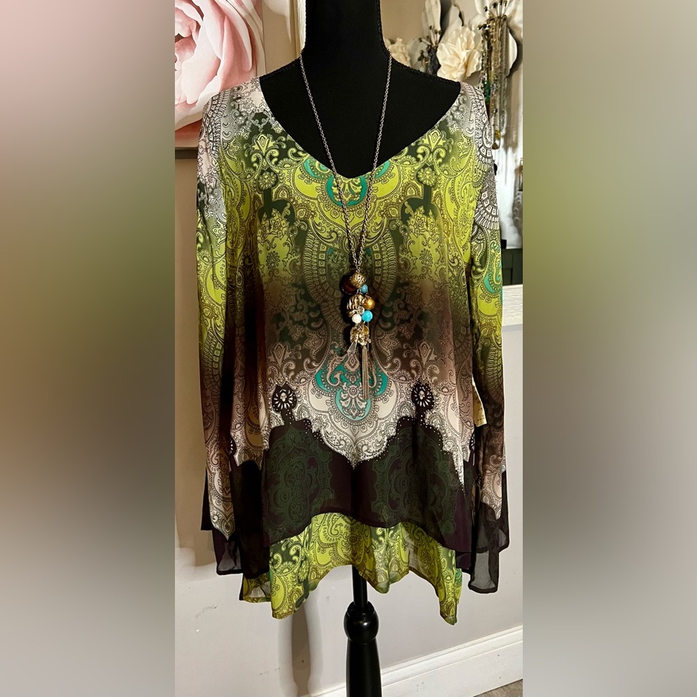 ONE WORLD 1x GREEN LIGHTWEIGHT LAYERED RUFFLED SEQUIN BEADED TUNIC